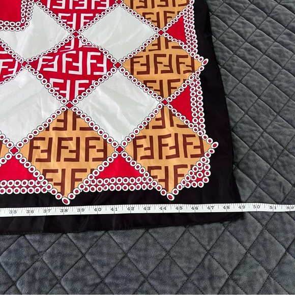 Fendi scarf Silk large square wrap B19 - Picture 7 of 9